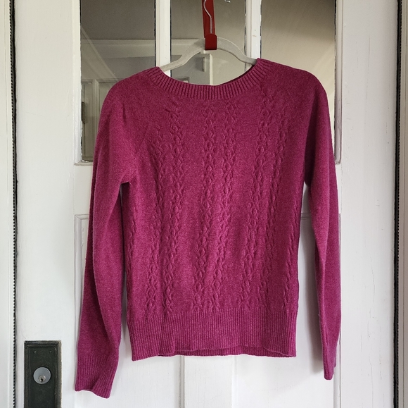 Celtic & Co. Sweaters - Celtic & Co. Pink 100% Lamb Wool Crewneck Sweater, Sz XS